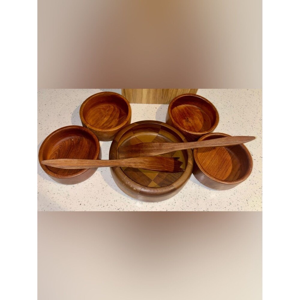 MCM Vintage Asian Teak Lot of 5 Wooden Salad Bowls (utensils not included)